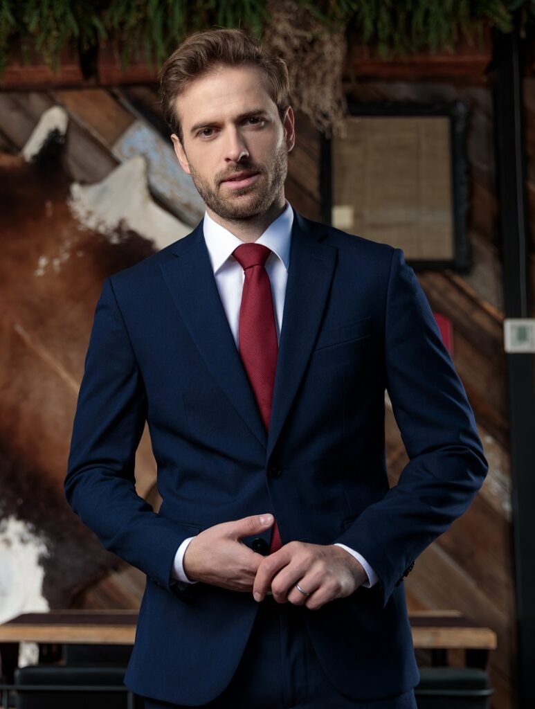 bespoke suits dubai