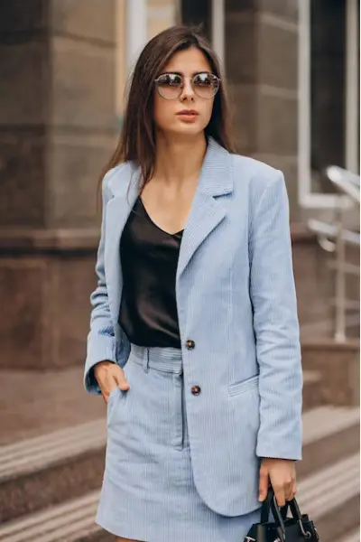 WOMEN SUITS