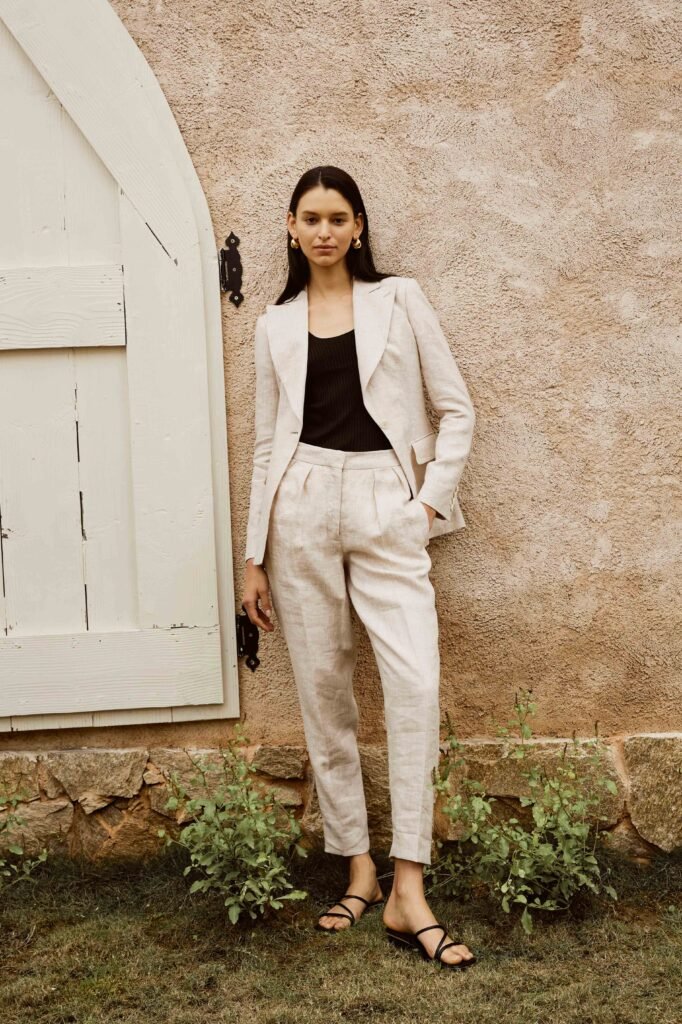 LinenSuitSet-Women5_3760x5642_crop_center